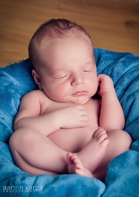 AVP 2611 Edit thumb(pp w480 h680) - Baby Christian | Pittsburgh Newborn Photographer