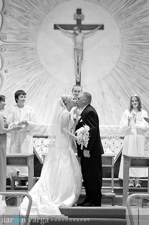 DSC 9994 thumb(pp w480 h721) - Amanda + John | St. Pamphilus Wedding Photos