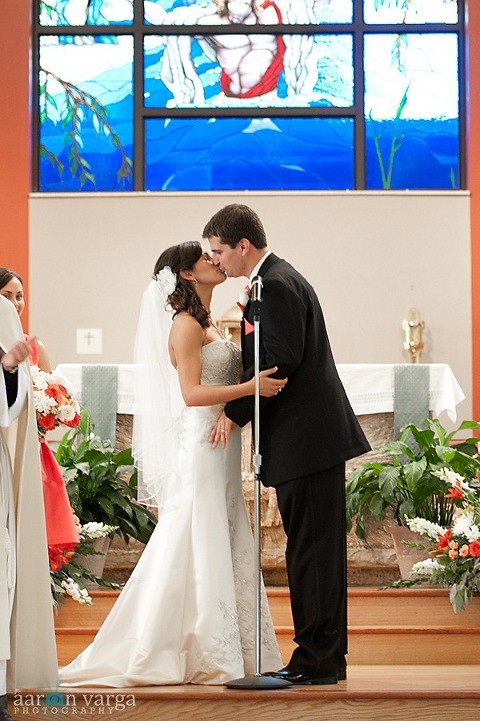 DSC 3379 thumb(pp w480 h721) - Laura + Sean | DoubleTree Hotel Meadowlands Wedding Photos