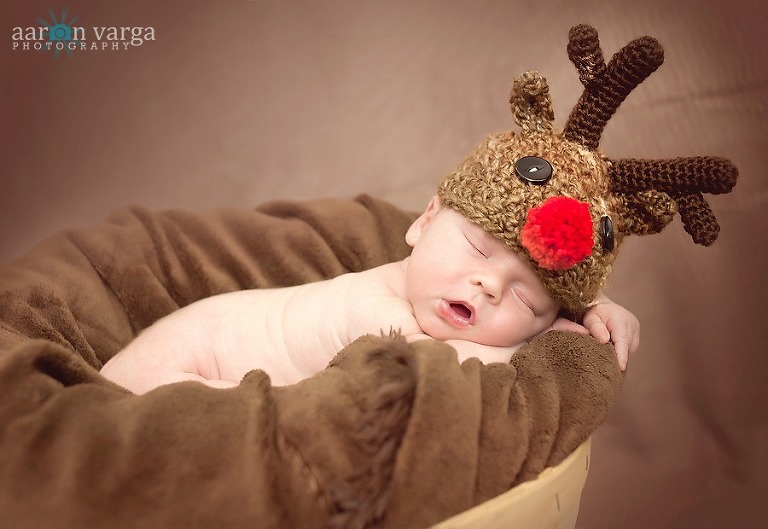 DSC 9407 Edit thumb(pp w768 h529) - Baby Brendan | Pittsburgh Newborn Photographer