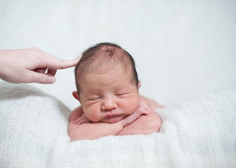 DSC 2725 thumb(pp w768 h548) - Newborn Safety | Behind the Scenes | Pittsburgh Newborn Photographer