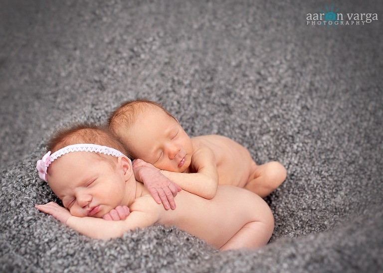 pic thumb(pp w768 h548) - Julianna &amp; Brayden | Pittsburgh Twins Photographer