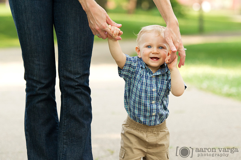 D3S 7800(pp w768 h510) - Wyatt's One! | Pittsburgh Family Photographer
