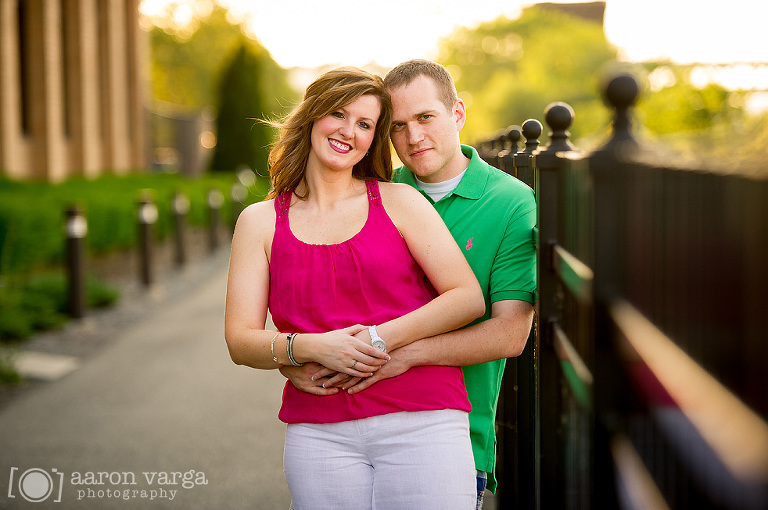 Station Square Engagement Session 05(pp w768 h510) - Molly + Dan | Mt. Washington Engagement Photos