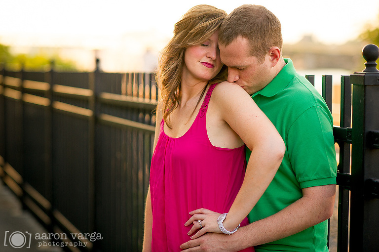 Station Square Engagement Session 08(pp w768 h510) - Molly + Dan | Mt. Washington Engagement Photos