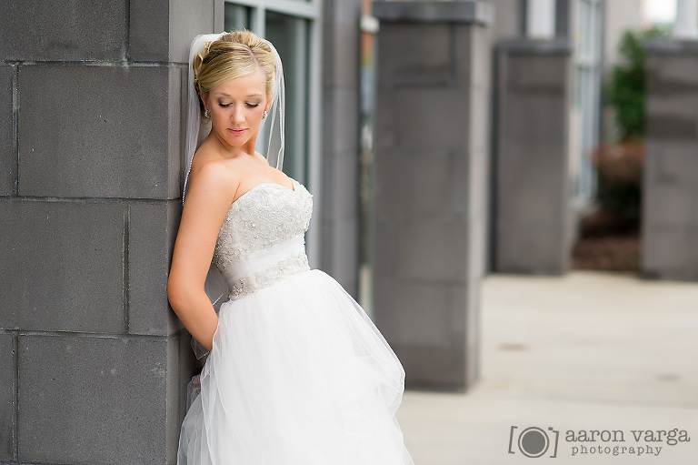 13 South Side Wedding Photographer(pp w768 h511) - Julia + Seth | Circuit Center & Ballroom Wedding Photos