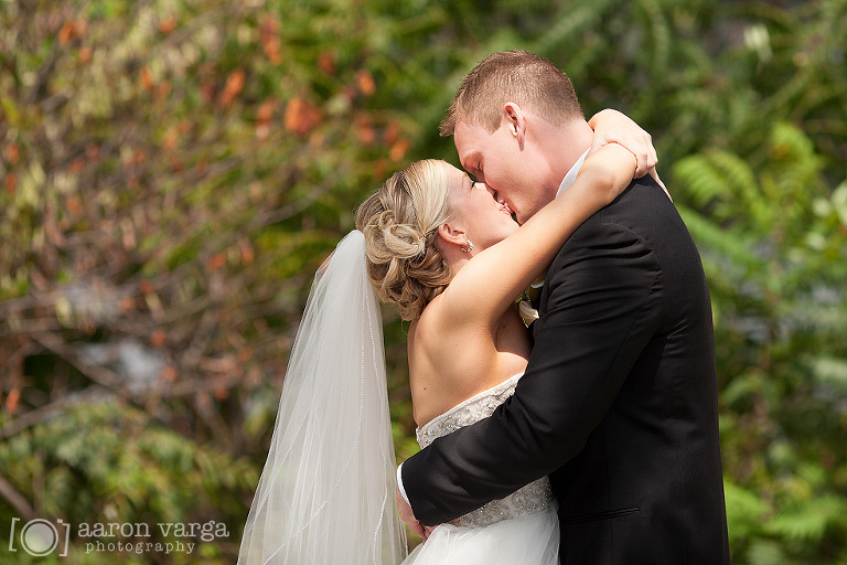 19 South Side Wedding Photographer(pp w768 h512) - Julia + Seth | Circuit Center & Ballroom Wedding Photos