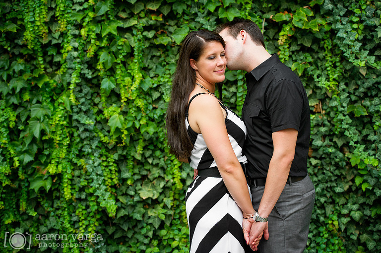 24 Downtown Pittsburgh Engagement(pp w768 h510) - Alisa + Tristan | Market Square Engagement Photos