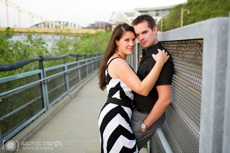 30 Downtown Pittsburgh Engagement(pp w768 h511) - Alisa + Tristan | Market Square Engagement Photos