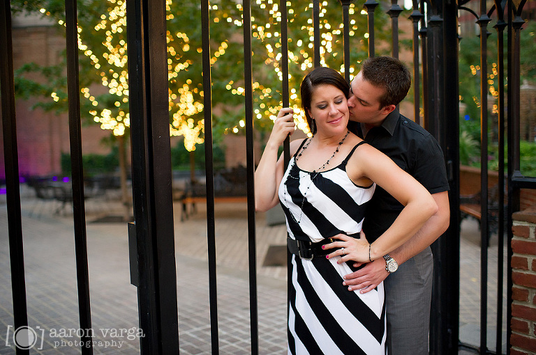 33 Downtown Pittsburgh Engagement(pp w768 h510) - Alisa + Tristan | Market Square Engagement Photos