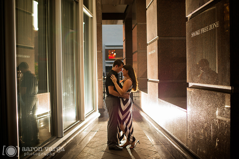 34 Downtown Pittsburgh Engagement(pp w768 h510) - Alisa + Tristan | Market Square Engagement Photos