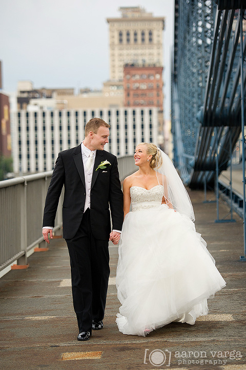 45b Station Square Wedding(pp w480 h721) - Julia + Seth | Circuit Center & Ballroom Wedding Photos