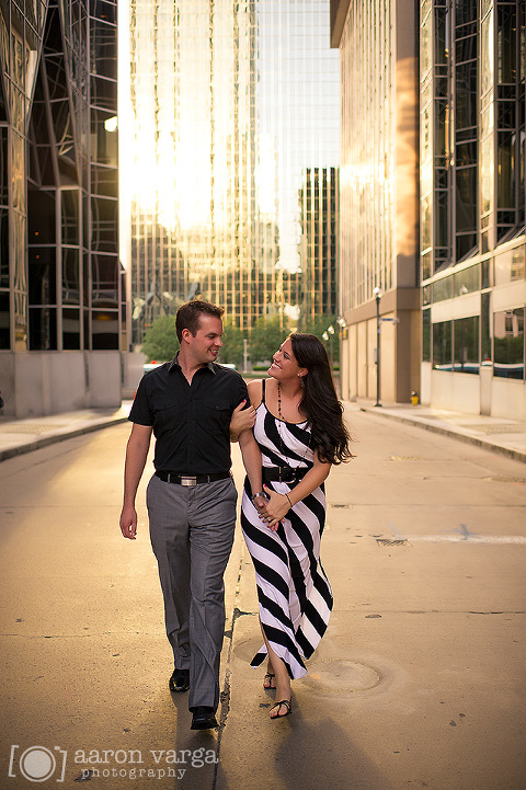 Downtown Pittsburgh Engagement Session1(pp w480 h721) - Sneak Peek! Alisa & Tristan | PPG Place Engagement Photos