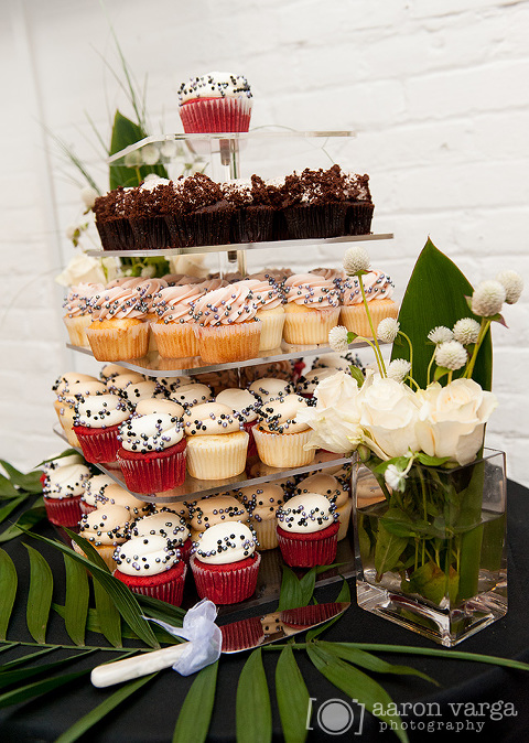 Wedding Cupcakes(pp w480 h674) - Angela + Steve | Mattress Factory Wedding Photos