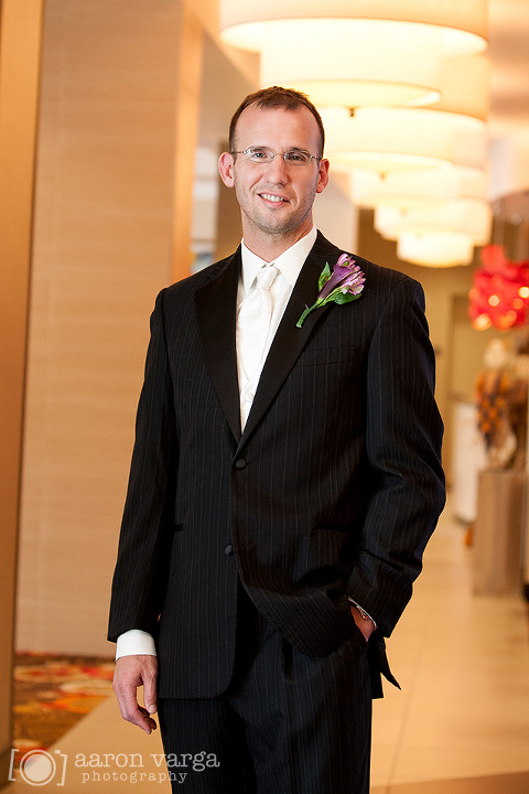 09 PNC Park Wedding(pp w480 h720) - Beth + Kyle | PNC Park Wedding Photos