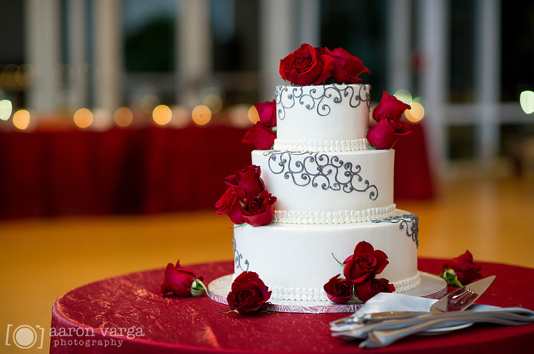 01 Red and Black Wedding Cake(pp w768 h510) - Best of 2012: Cakes
