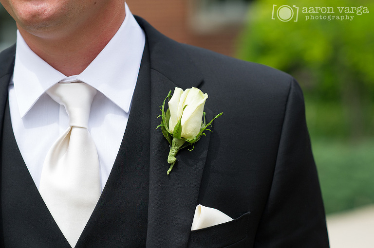 04 Ivory Boutonniere(pp w768 h510) - Best of 2012: Flowers