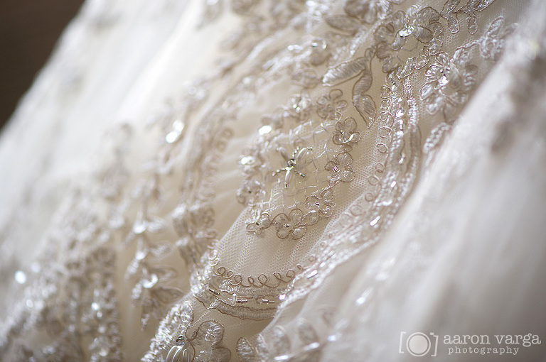 09 Closeup Wedding Dress Details(pp w768 h510) - Best of 2012: Dresses