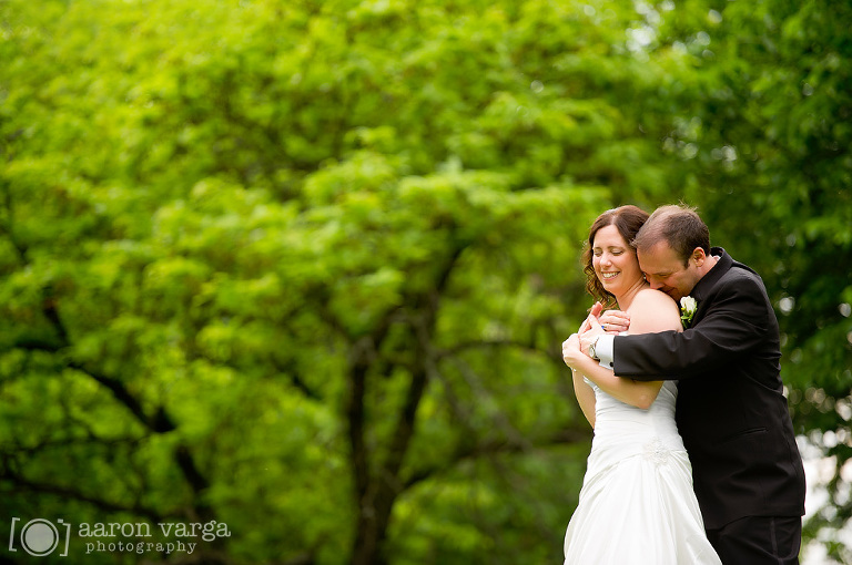 25 Wedding Photos in Park(pp w768 h510) - Grand Hall Priory Wedding