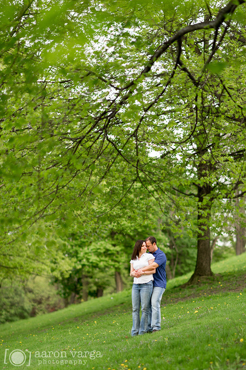 D3S 1222(pp w480 h721) - Michelle + Marc | Grandview Park Engagement Photos