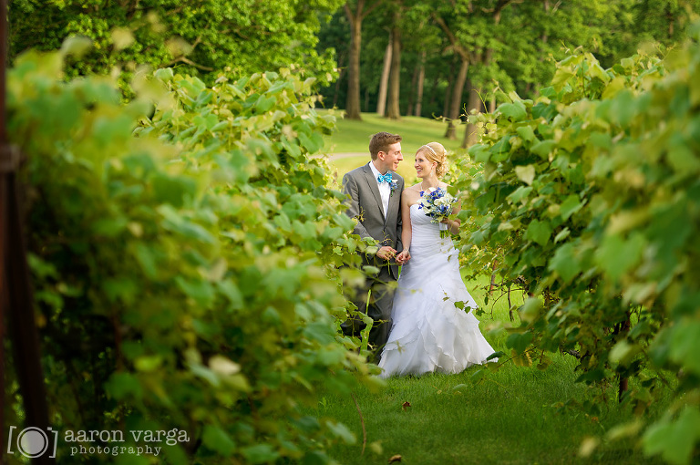 33 Wedding photos in vineyard(pp w768 h510) - Alexis + Jon | Montour Heights Country Club Wedding Photos
