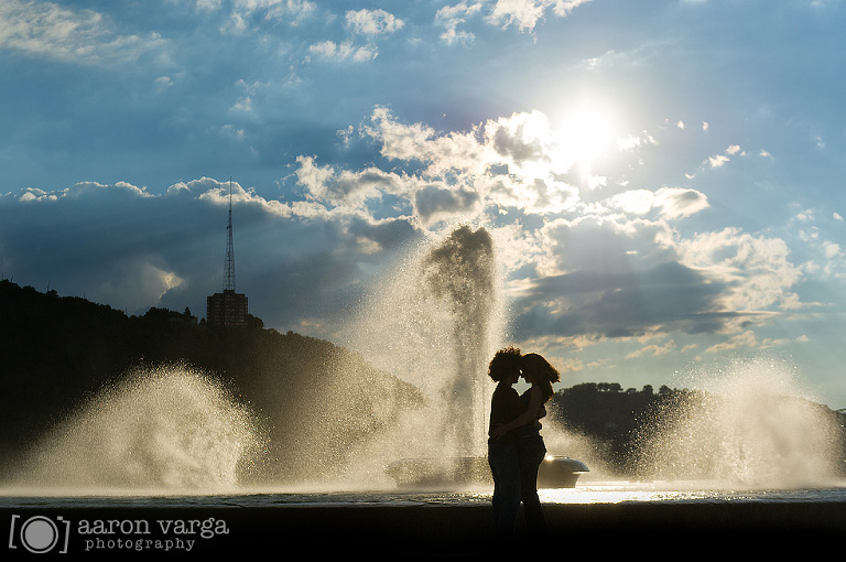 01 Point State Park(pp w768 h510) - Jamie + Jon | Point State Park Engagement Photos