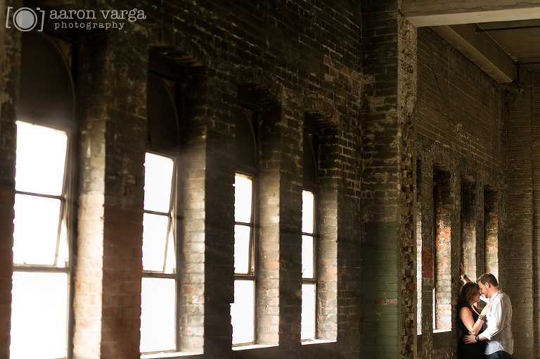 12 southside warehouse pittsburgh(pp w768 h510) - Kristina + Andy | Industrial Engagement Photos
