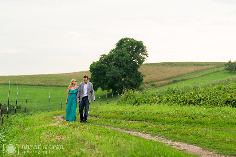 14 South hills Pittsburgh farm(pp w768 h510) - Shannon + Adam | Apple Orchard Engagement Photos