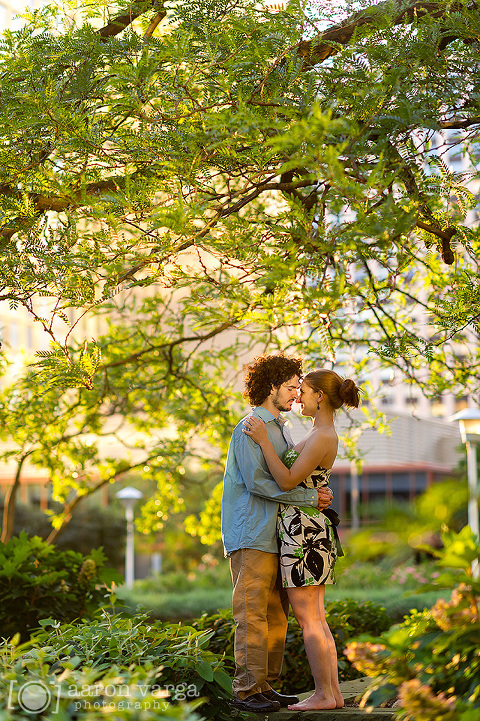 19 engagement session at gateway center(pp w480 h721) - Jamie + Jon | Point State Park Engagement Photos