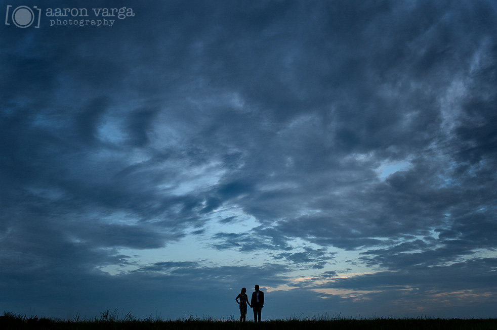 Engagement photo silhouette