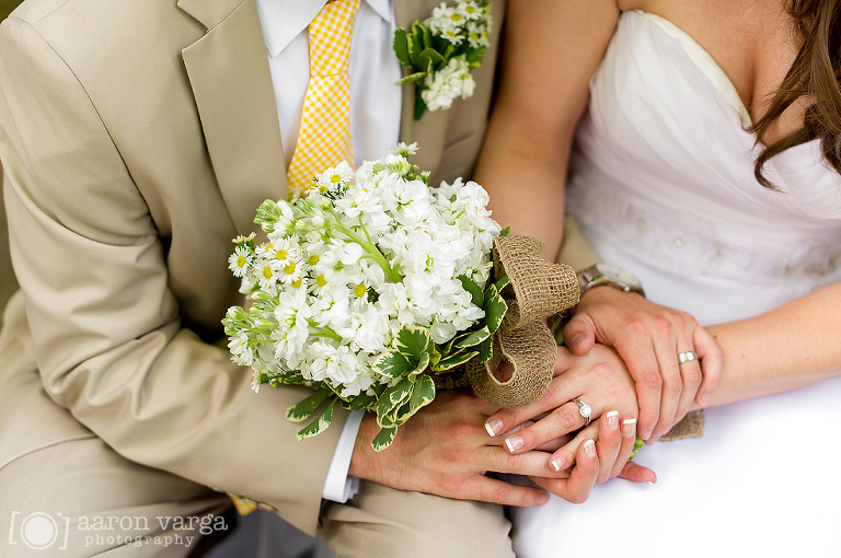 35 wedding bouquet burlap(pp w768 h510) - Succop Conservancy Wedding