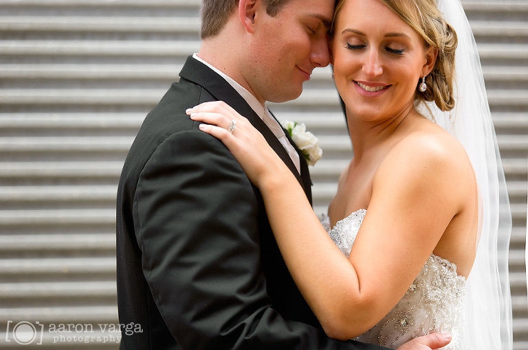 21 romantic wedding photo(pp w768 h510) - Kyrstin + Ben | Renaissance Hotel Wedding Photos