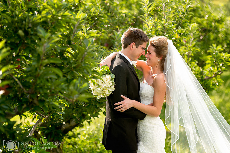 63 woodward orchard(pp w768 h510) - Lauren + Ryan | Rolling Acres Golf Course Wedding Photos