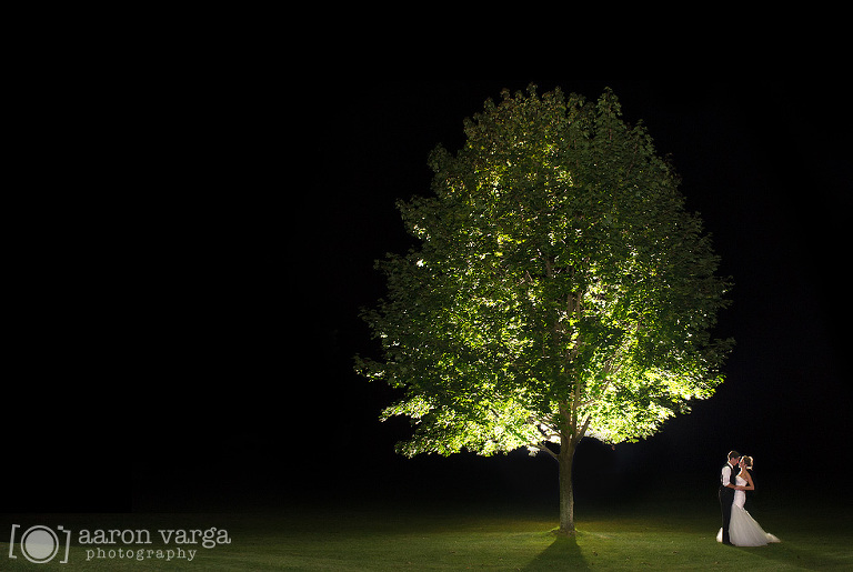 86 unique off camera flash photo(pp w768 h515) - Lauren + Ryan | Rolling Acres Golf Course Wedding Photos