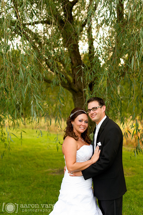 29 bride groom weeping willow(pp w480 h721) - Brittney + Mike | Burgettstown Wedding Photos