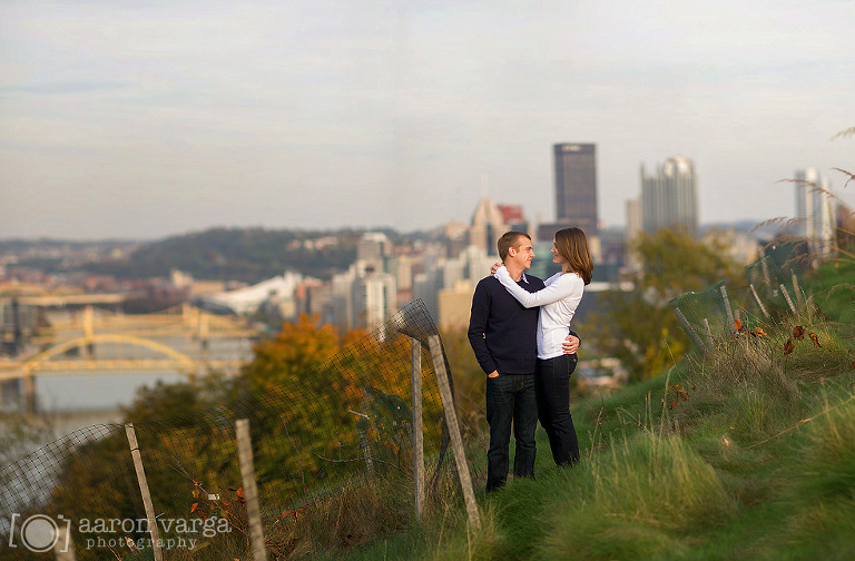07 pittsburgh skyline engagement(pp w768 h504) - Emilie + Mike | Mt. Washington Engagement Photos