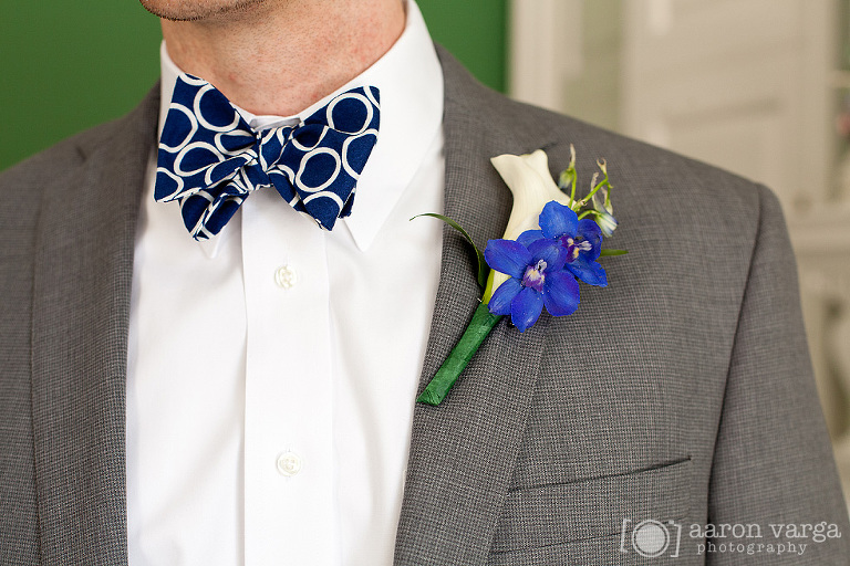06 blue white boutonniere(pp w768 h512) - Best of 2013: Flowers