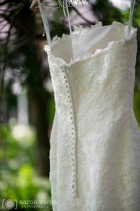 08 Rolling Acres Wedding(pp w480 h721) - Best of 2013: Dresses