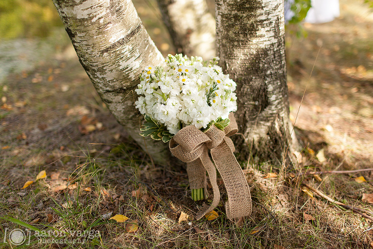 09 burlap white natural wedding flowers(pp w768 h512) - Best of 2013: Flowers
