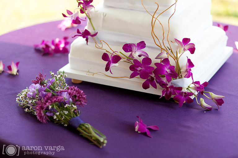 09 purple flowers wedding cake(pp w768 h512) - Best of 2013: Cakes