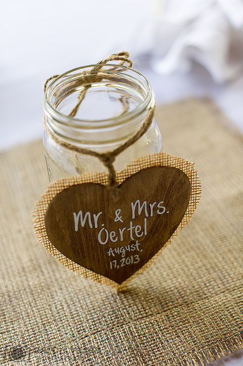 29 burlap wedding details(pp w480 h721) - Best of 2013: Reception and Details