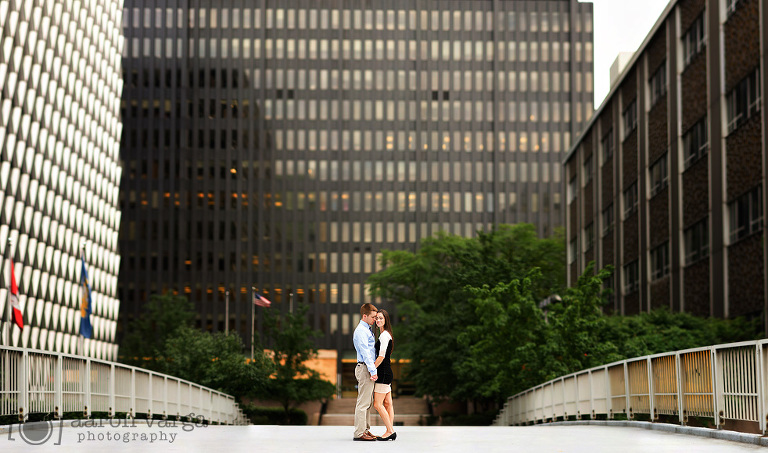 10 Brenizer Method Pittsburgh Engagement(pp w768 h453) - Brenizer Method Portraits