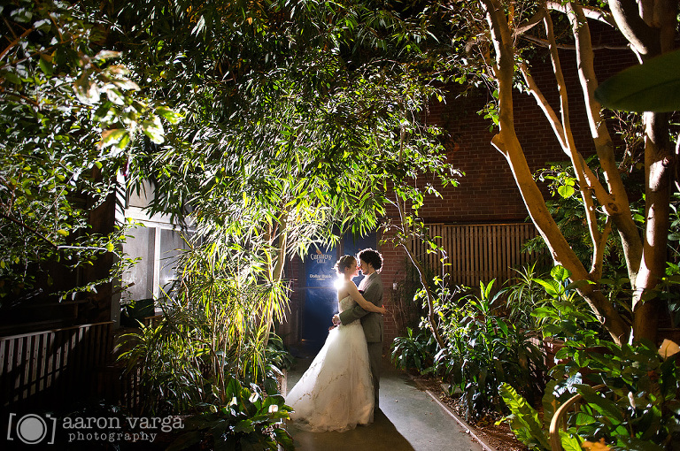 32 backlighting off camera flash wedding(pp w768 h510) - National Aviary Wedding