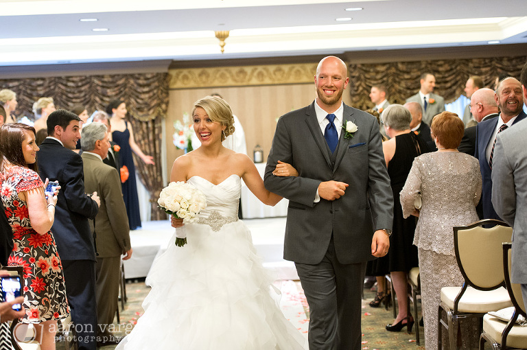 23 omni william penn lawrence welk room(pp w768 h510) - Erin + Vince | Omni William Penn Hotel Wedding Photos