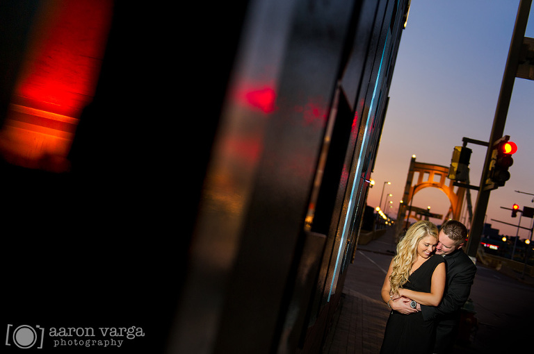 32 downtown pittsburgh engagement(pp w768 h510) - Mallory + Mark | Settlers Cabin Park and North Shore Engagement Photos