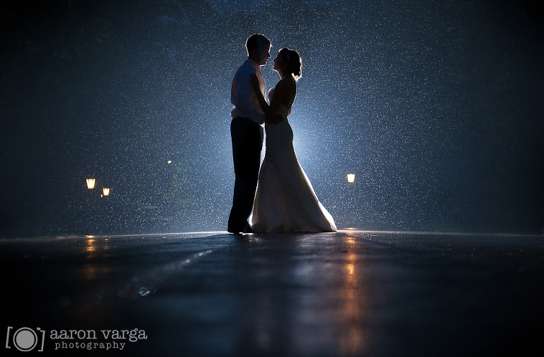 41 epic wedding photo backlit rain flash(pp w768 h504) - Shannopin Country Club Wedding
