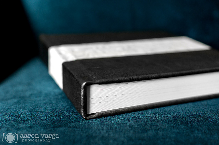 06 leather wedding album(pp w768 h510) - Silver and White Leather Flush Mount Wedding Album