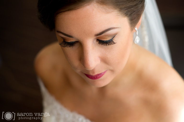 11 bride portrait window light(pp w768 h511) - Chartiers Country Club Wedding