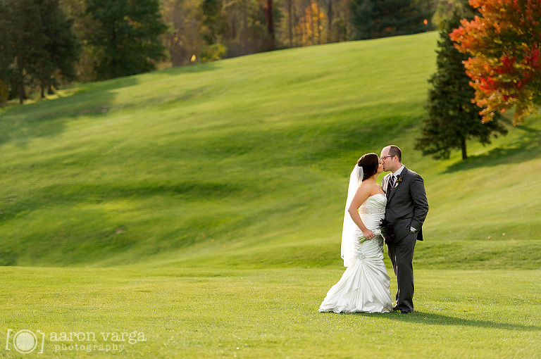 33 chartiers country club wedding photos(pp w768 h510) - Chartiers Country Club Wedding