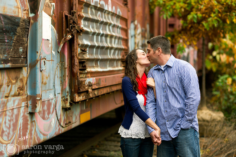 04 gritty urban engagement(pp w768 h510) - Gabrielle + Mark | Strip District and Washington's Landing Engagement Photos